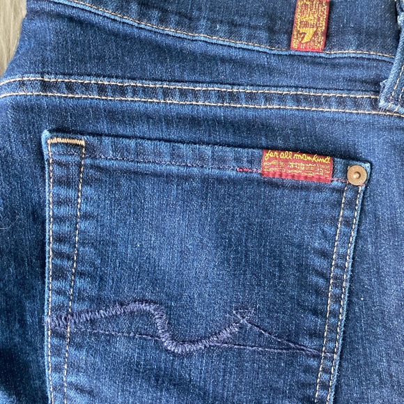 SEVEN’S for ALL MANKIND straight leg jeans! - Picture 2 of 5